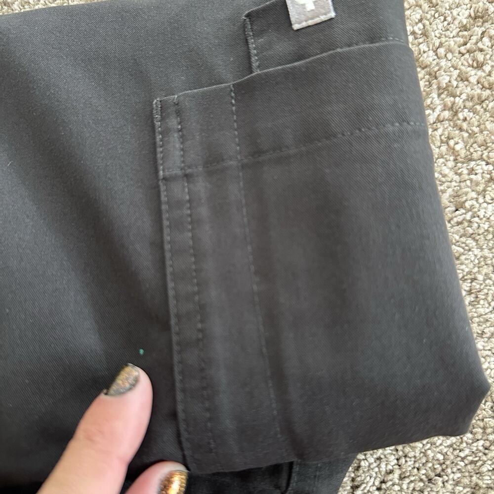 Figs Technical Collection Women's Size S Black Cargo Scrub Pants TW2000R - Picture 2 of 13